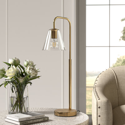 Bellvue Arched Lamp