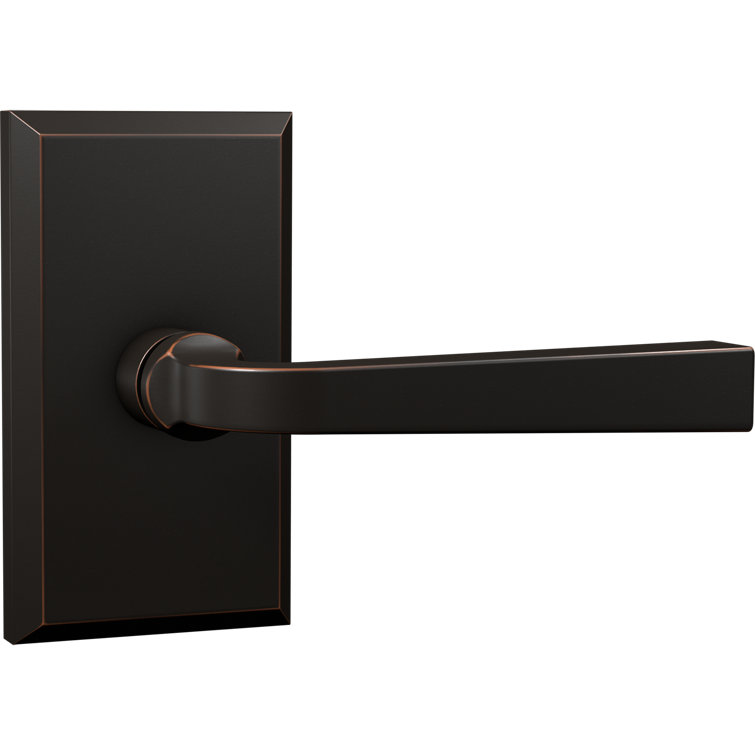 Poignée de porte avec rosette rectangulaire