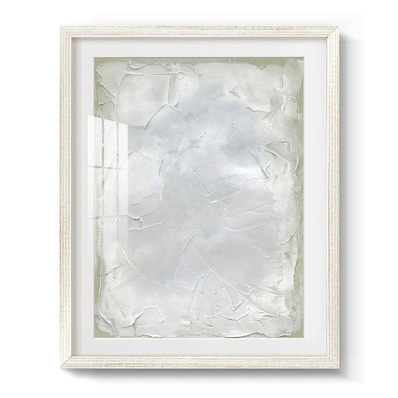 Subtle Transitions II - Impression encadrée, H 28,5 po x l 20,5 po, Blanc