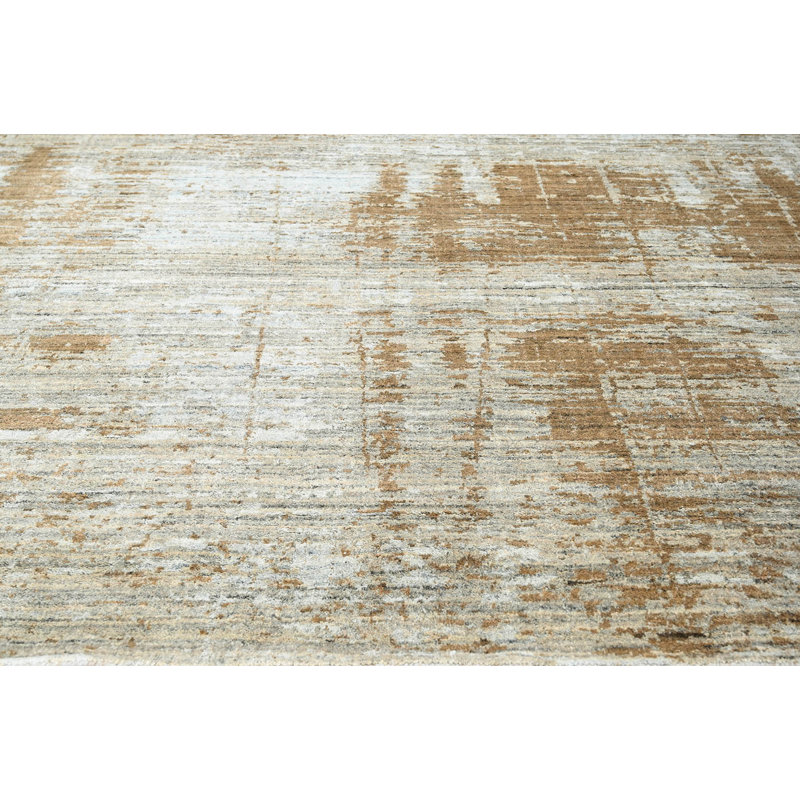 Hristodor Wool Oriental Indoor Rug