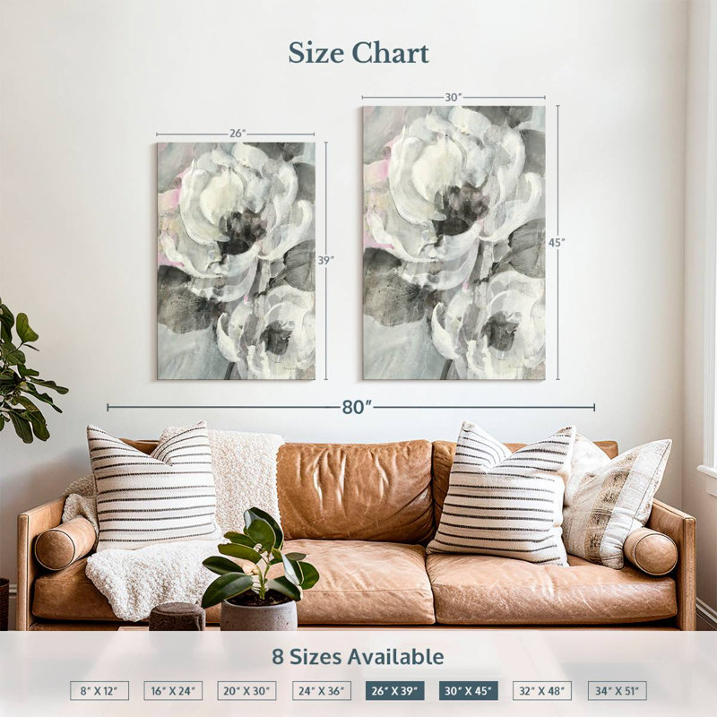 Avery White Delight II, 39" H x 26" W