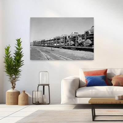 1960 1960, train de fret transportant des voitures et des camionnettes, art mural industriel rétro classique