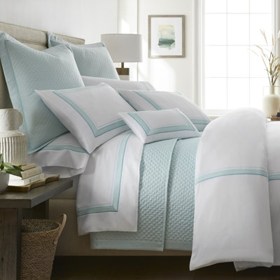 Remy Bedding