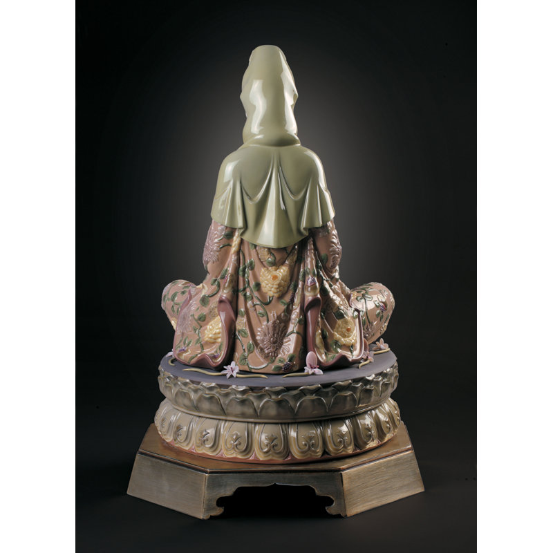 Kwan Yin Statue