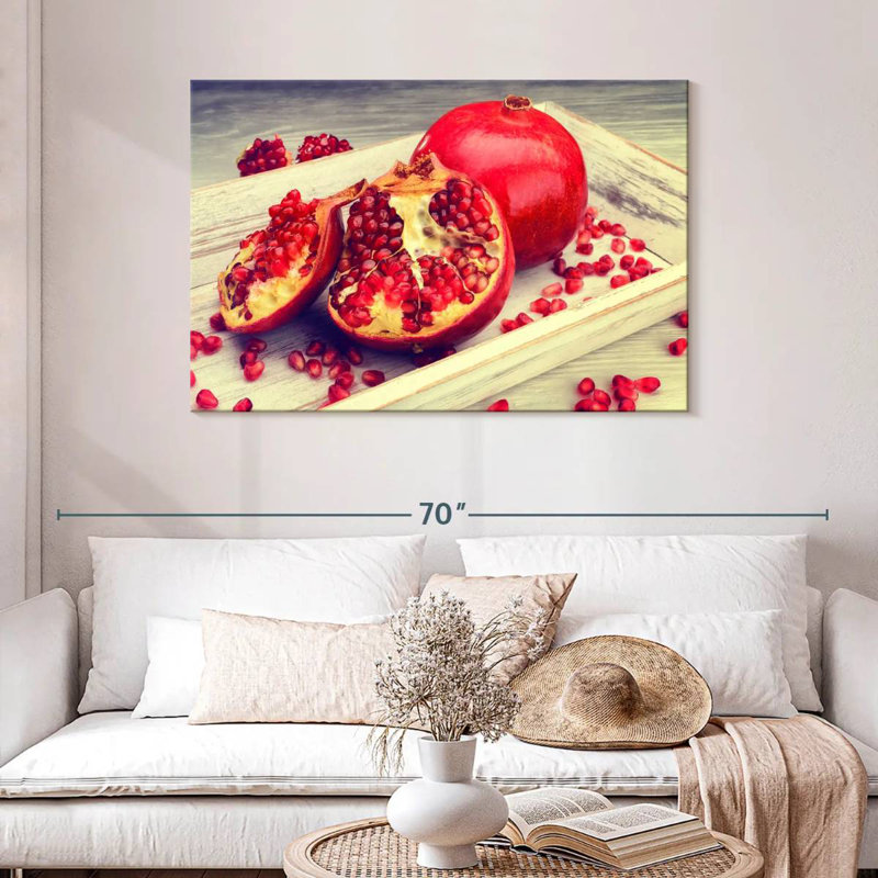 Yarlin Ripe Pomegranate