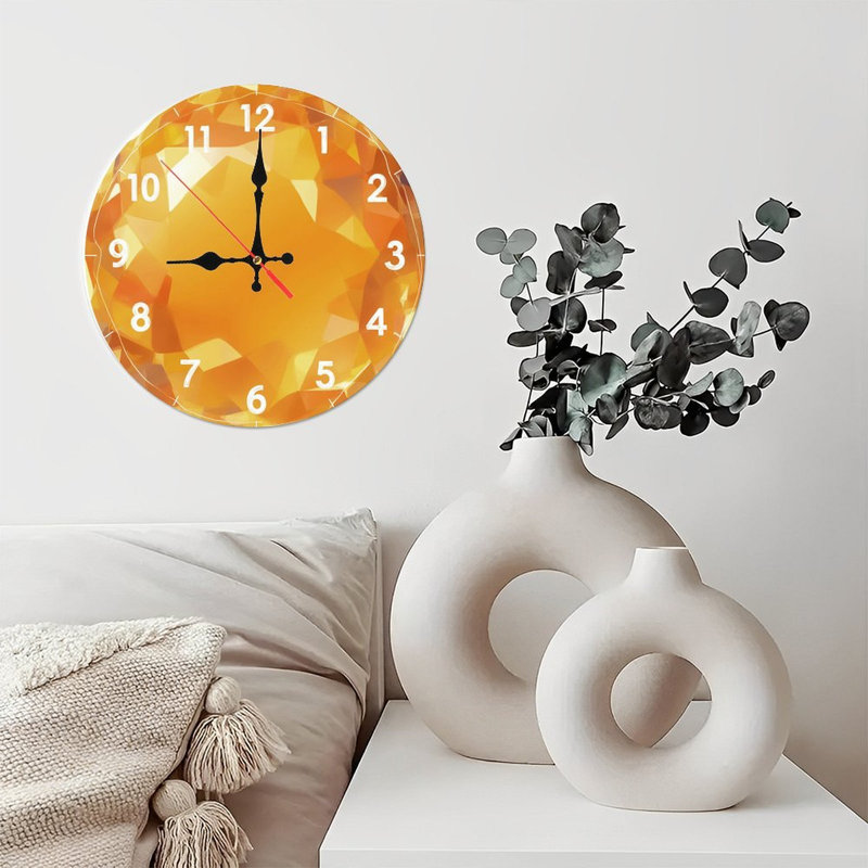 Horloge facette en pierre précieuse