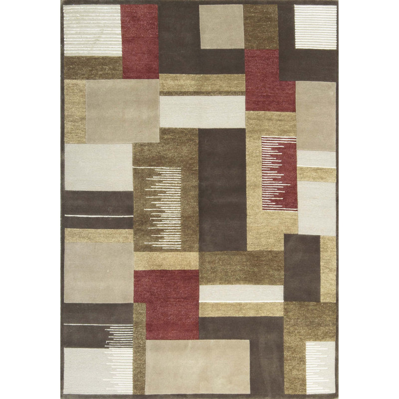 Area Rug in Beige/Rust