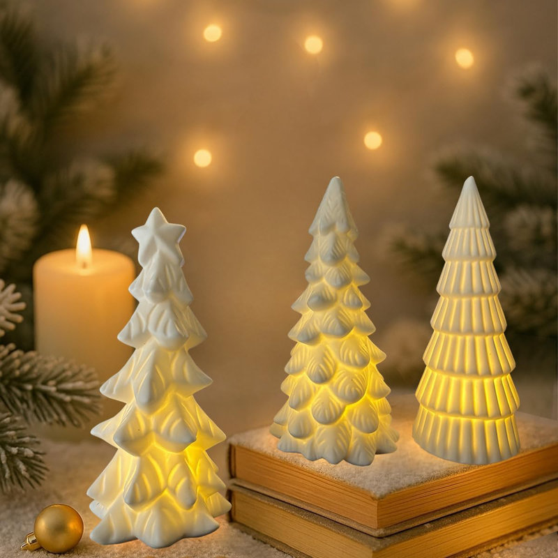 Ensemble de 3 arbres de Noël en céramique illuminés - petit arbre de Noël blanc avec lumières DEL chaudes pour les décorations de table, de manteau de cheminée, de maison de campagne