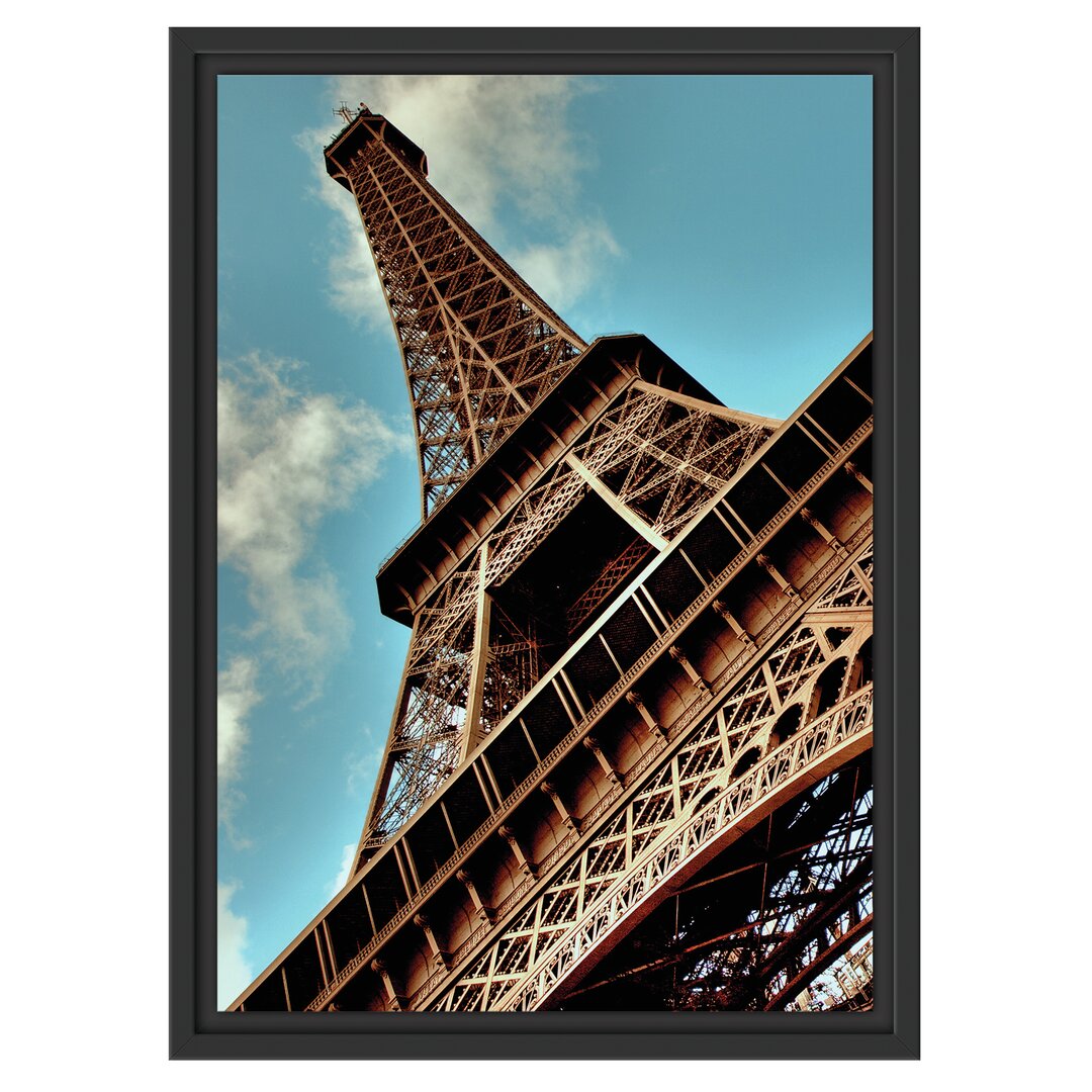 Gerahmter Fotodruck Gigantic Eiffel Tower in Paris