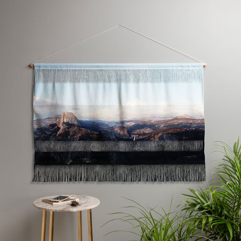 Suspension murale en polyester leah flores yosemite avec accessoires suspendus inclus, H 32 po x l 47 po