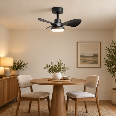 Petit ventilateur de plafond de 24 po avec télécommande légère, ventilateur de plafond noir moderne à profil bas, moteur CC réversible silencieux à 6 vitesses pour la chambre à coucher, cuisine