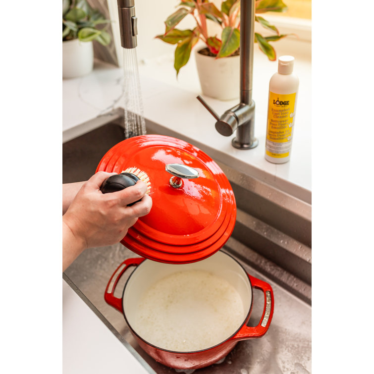  Lodge USA Enamel Dutch Oven, 3 qt., Red: Home & Kitchen