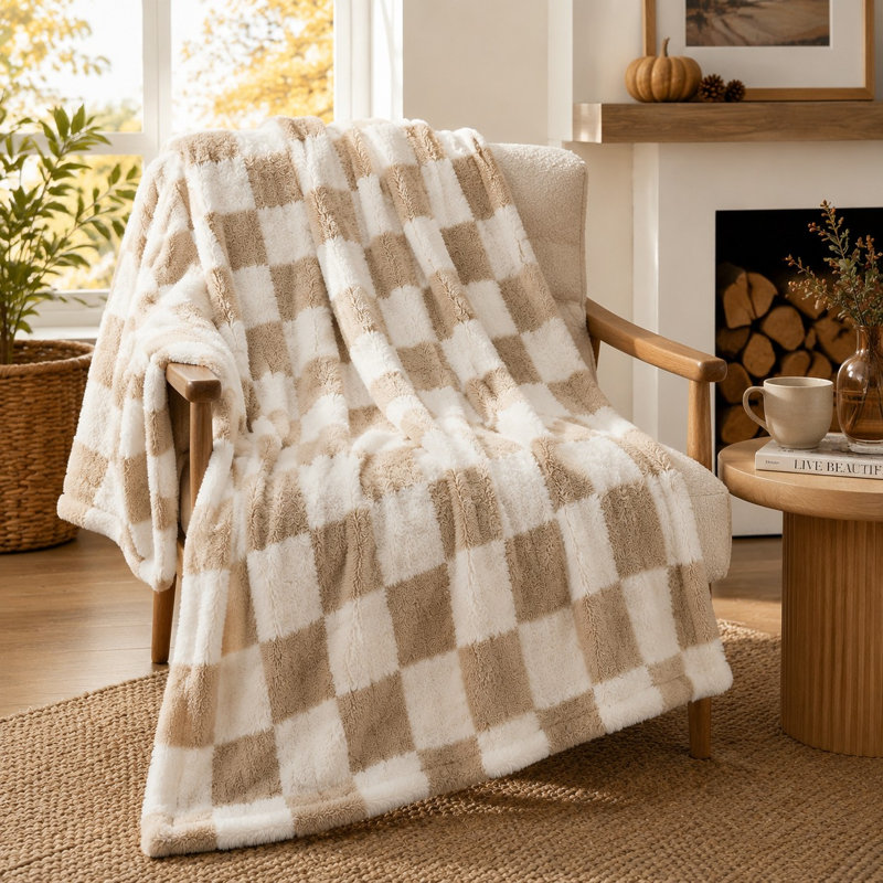 Fall Checkered Faux Fur Throw Blanket for Couch and Bed