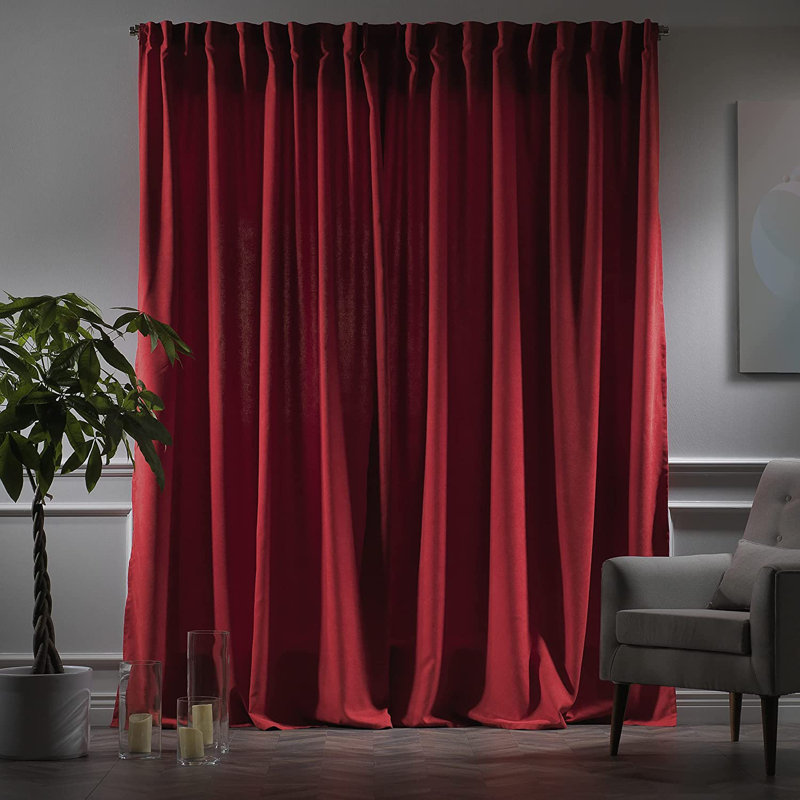 Paire de rideaux obscurcissant avec pattes de couleur unie, L 52 po x L 63 po, Rouge