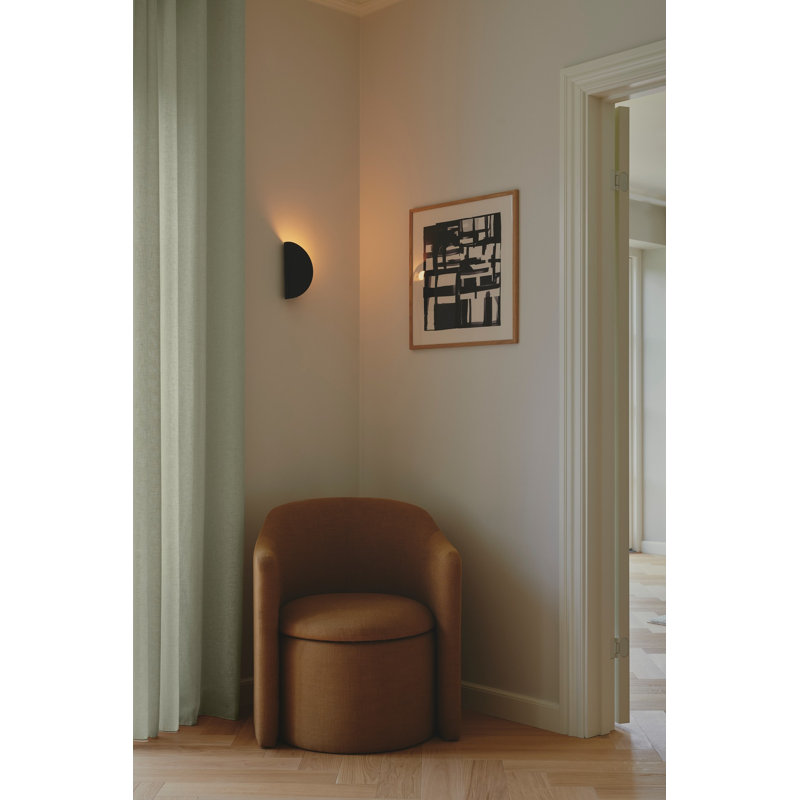 Steel Flush Mounted Sconce, Black