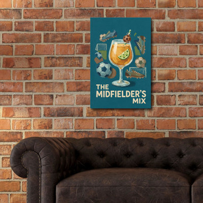 «The Midfielder's Mix - Soccer» par Ann Klee, art mural en verre acrylique, 12 po x 16 po