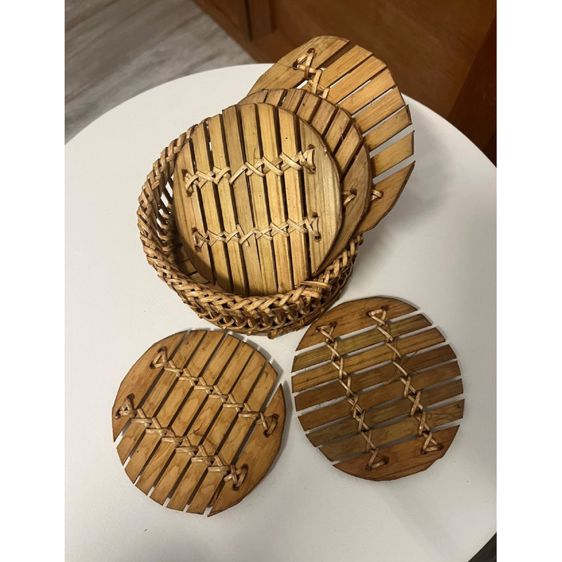 Ensemble de sous-verres avec support