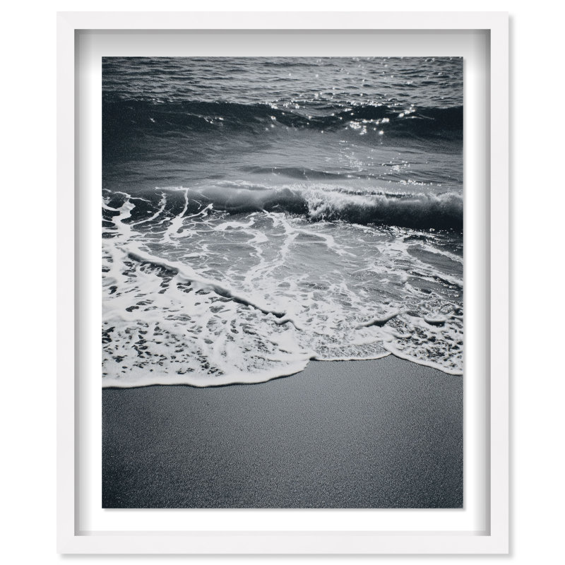 Cresting Foam IV Shadowbox Estampe Nautique et Plage par Oliver Gal, H 21,5 po x l 17,5 po, Cadre blanc