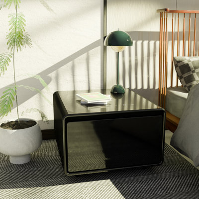 Table d'appoint rectangulaire intelligente avec réfrigérateur intégré, charge sans fil et protection de prise de courant - réfrigérateur moderne de luxe noir, unicité à l'avant