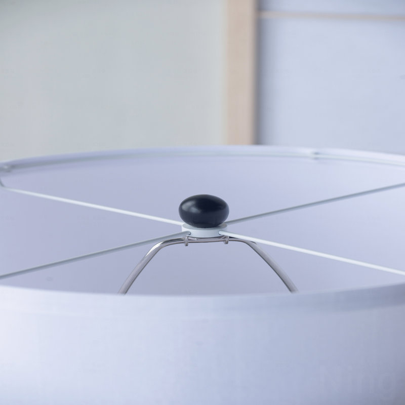Lampe de table, lampe de table en aluminium D15x26,7 "avec deux accents de disques variés et abat-jour blanc (assemblage de l'abat-jour requis), lampe de table