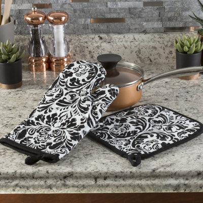 Lavish Home Damask Cotton Blend Potholder & Oven Mitt Set