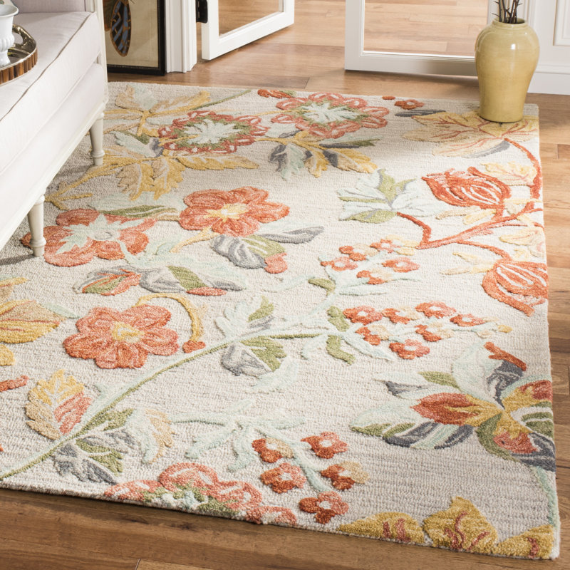 Emrick Hand Tufted Wool Floral Rug, Rectangle 4' x 6'