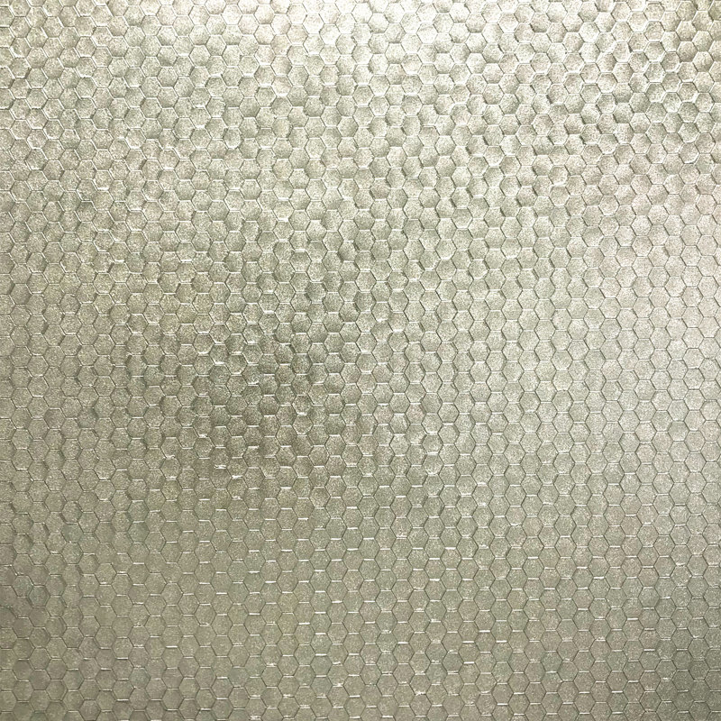 Rouleau de papier peint nid d'abeille en carbone 33 pi x l 20,5 po Julia, Gris