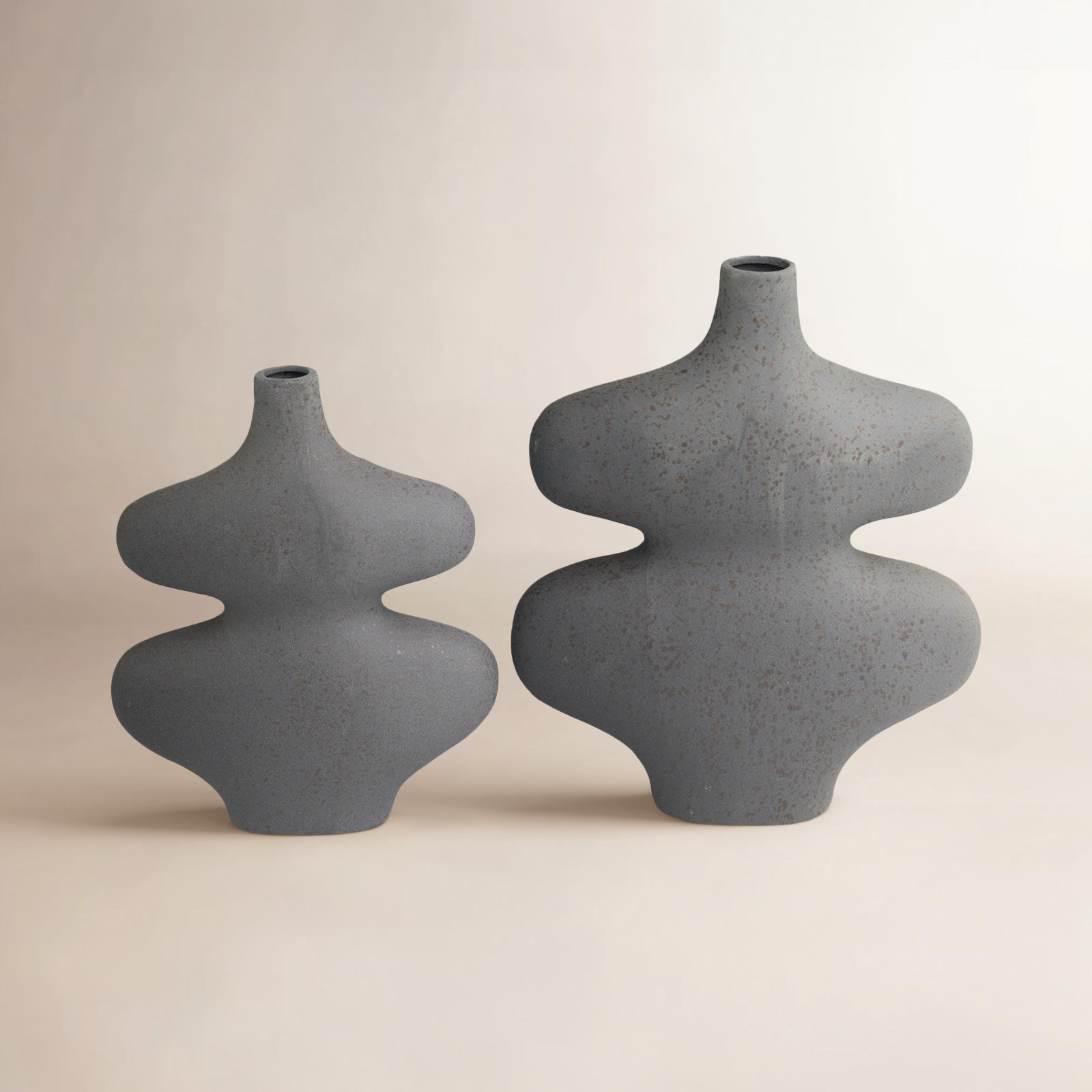 Incy 13.7'' Stoneware Table Vase