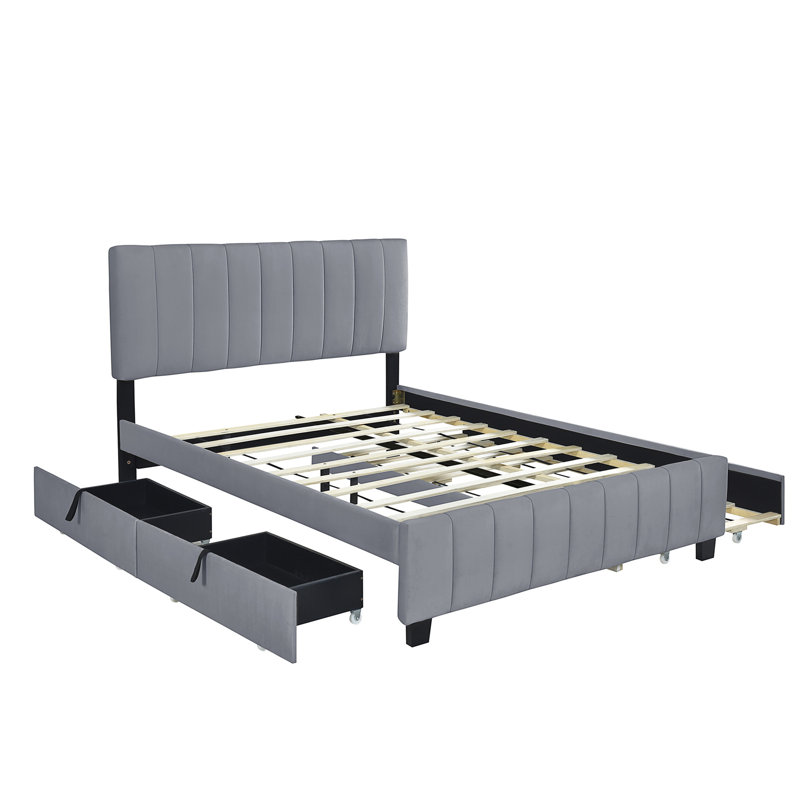 Lit plateforme tapissier en velours, Gris