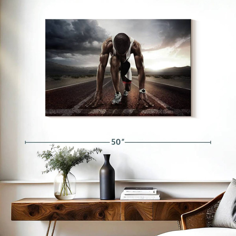 Sireci Track Sprinter, 26" H x 39" W