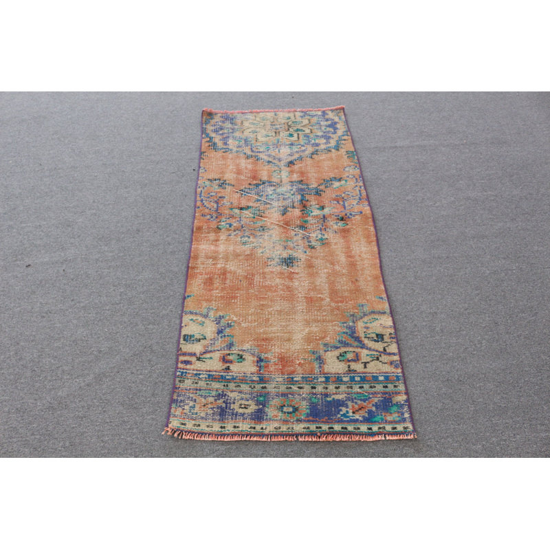 Petit tapis turc antique orange idéal comme tapis de voiture ou comme tapis de porte de Turquie