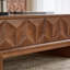 Table basse rectangulaire sculptée de style rétro-110437900