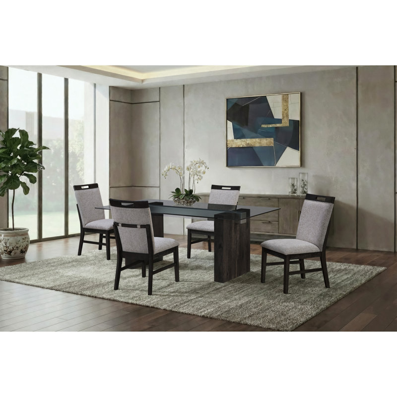 Table de salle à manger grise avec verre trempé