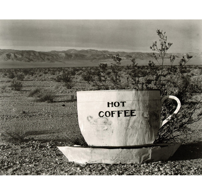 Café chaud, désert de Mojave, 1937, H 19 po x l 24 po