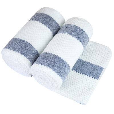 Fehmarn Lightweight Bath Towel
