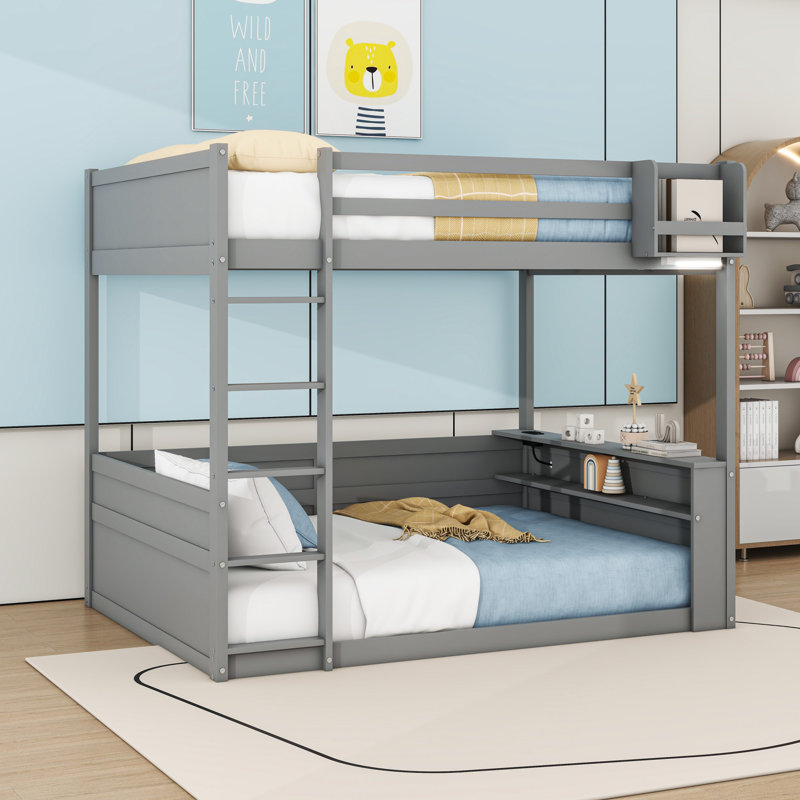 Grand lit superposé en bois avec DEL, station de charge et tablettes, gris