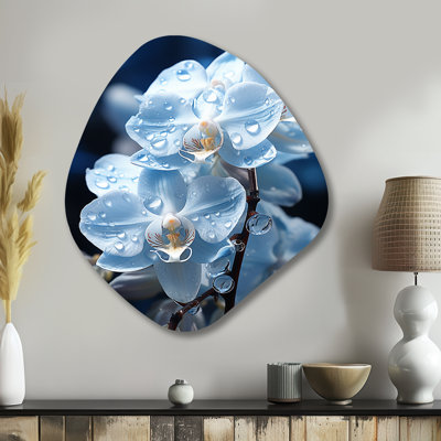 Art mural mural en métal bleu et blanc, orchidées nacrées, forme nébuleuse