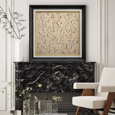 Lignes noires sur fond beige abstrait - impression d'art encadrée sur papier