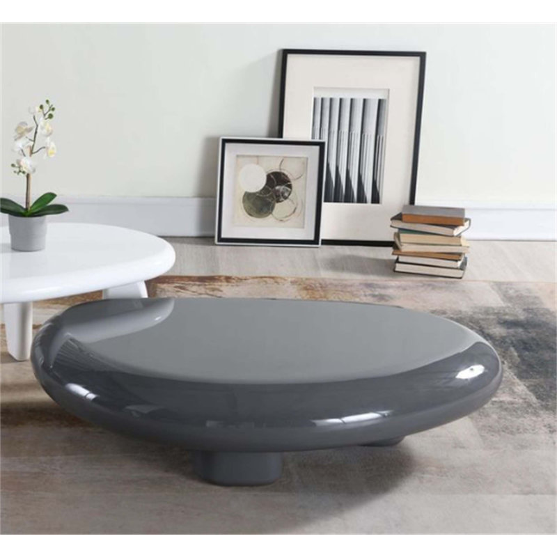 Table basse haute brillance Charlene avec plateau épais et base en métal durable, parfaite pour les salons modernes