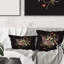 Carré, arrangement floral rétro avec fleurs d'été - Coussin décoratif traditionnel-60158279