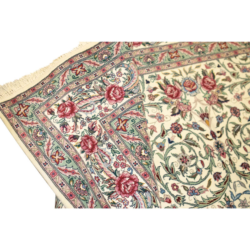 Hand Knotted Wool Oriental Area Rug in Ivory