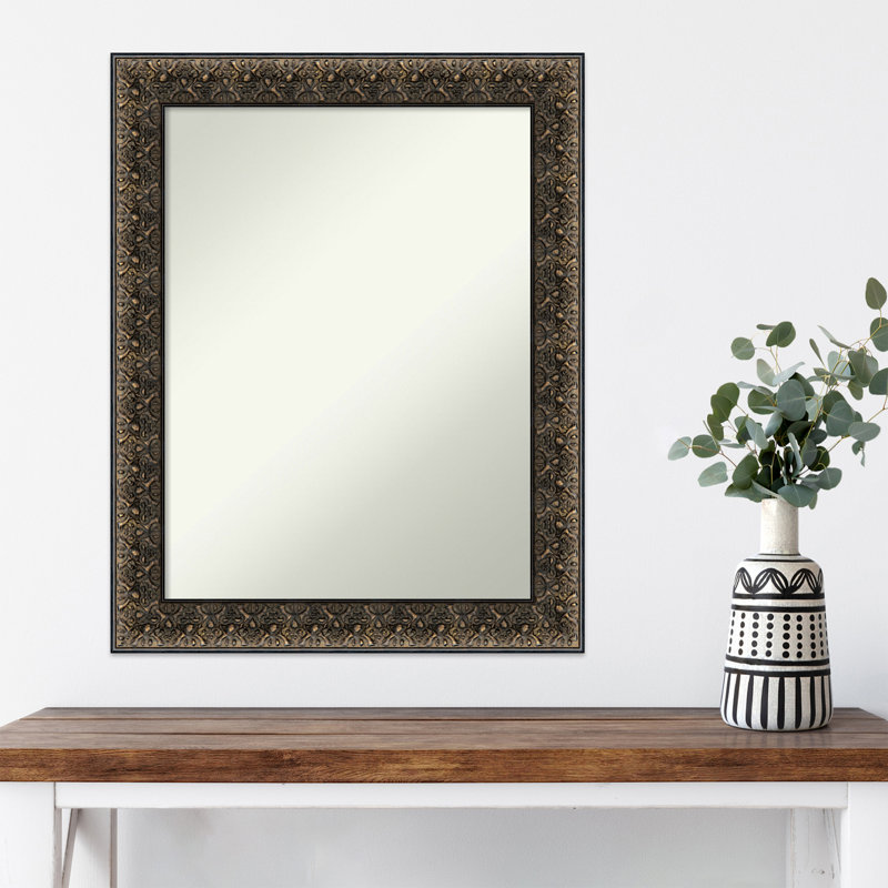 Miroir d'appoint mural gris Emily-Jade, H 28,5 po x l 22,5 po