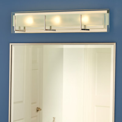 Barre d'éclairage de salle de bain à intensité variable 6 lumières Latitude