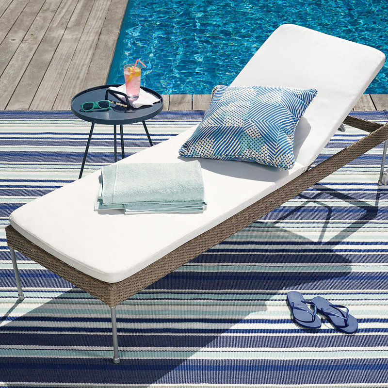 Tapis intérieur / extérieur tissé à la main Skyler, Rectangle 7 pi 6 po x 9 pi 6 po