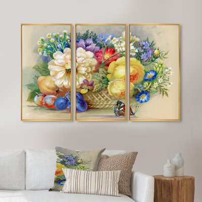«Vintage Still Life Of Yellow and White Flowers», peinture sur toile 3 pièces