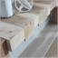 Console moderne rustique avec motif de blocs sculptés