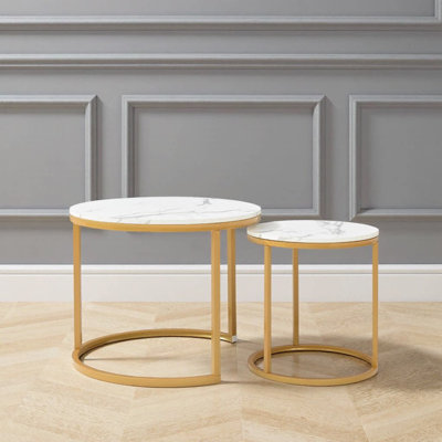Nesting Round Coffee Tables Set of 2 with Gold Metal Frame – Marble-Pattern MDF Tops, Modern Industrial Accent Tables for Living Room, Bedroom, or Apartment