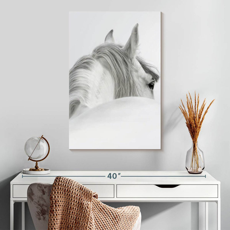 Cheval aux cheveux gris Brampt, H 30 po x l 20 po