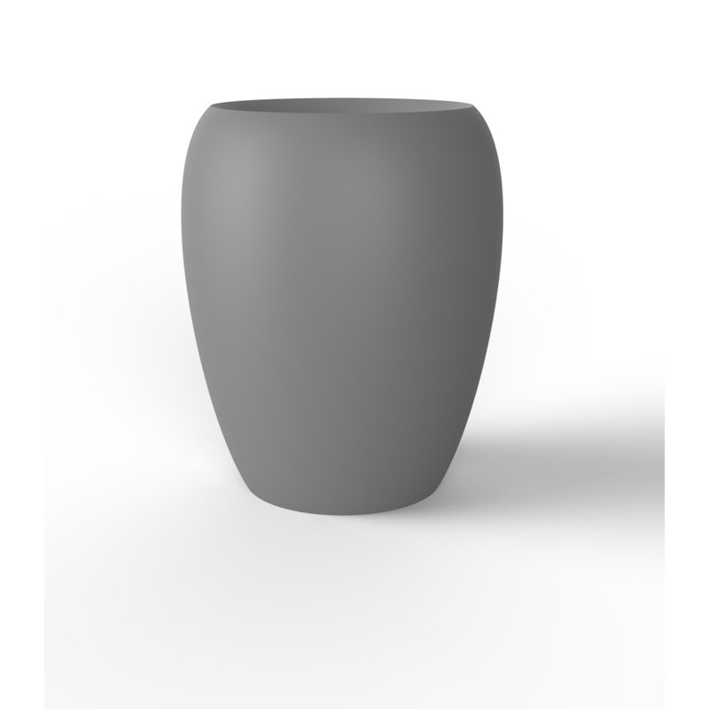 Blow Resin Pot Planter, Ecru, 47.25" H x 39.25" W x 39.25" D