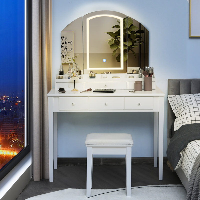 Aoki Vanity, White